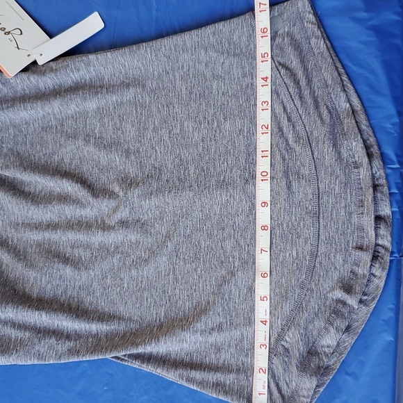 NWT Gottex scoop neck long sleeve-Sz Small🤩 Heather gray, form fitting ♥️ - Picture 8 of 9